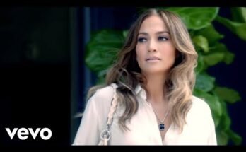 Papi Lyrics - Jennifer Lopez